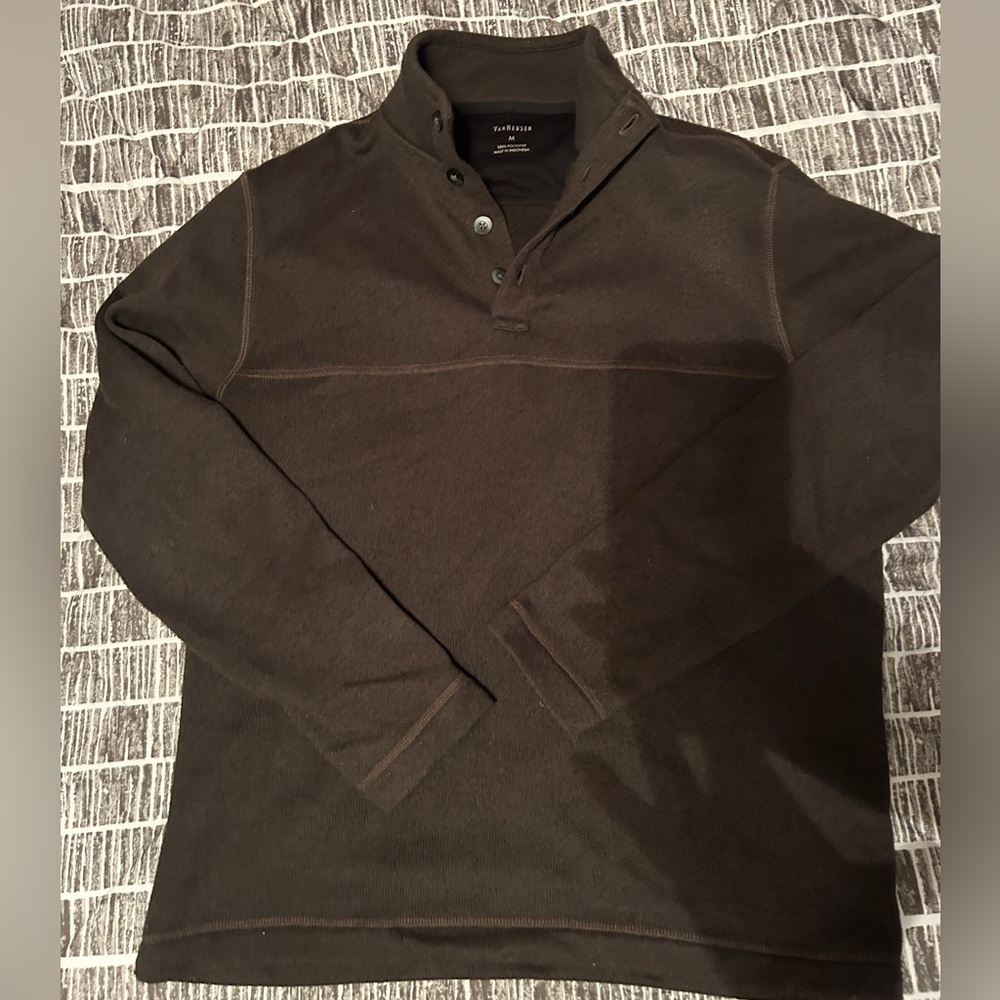 Van Heusen men’s pullover size M